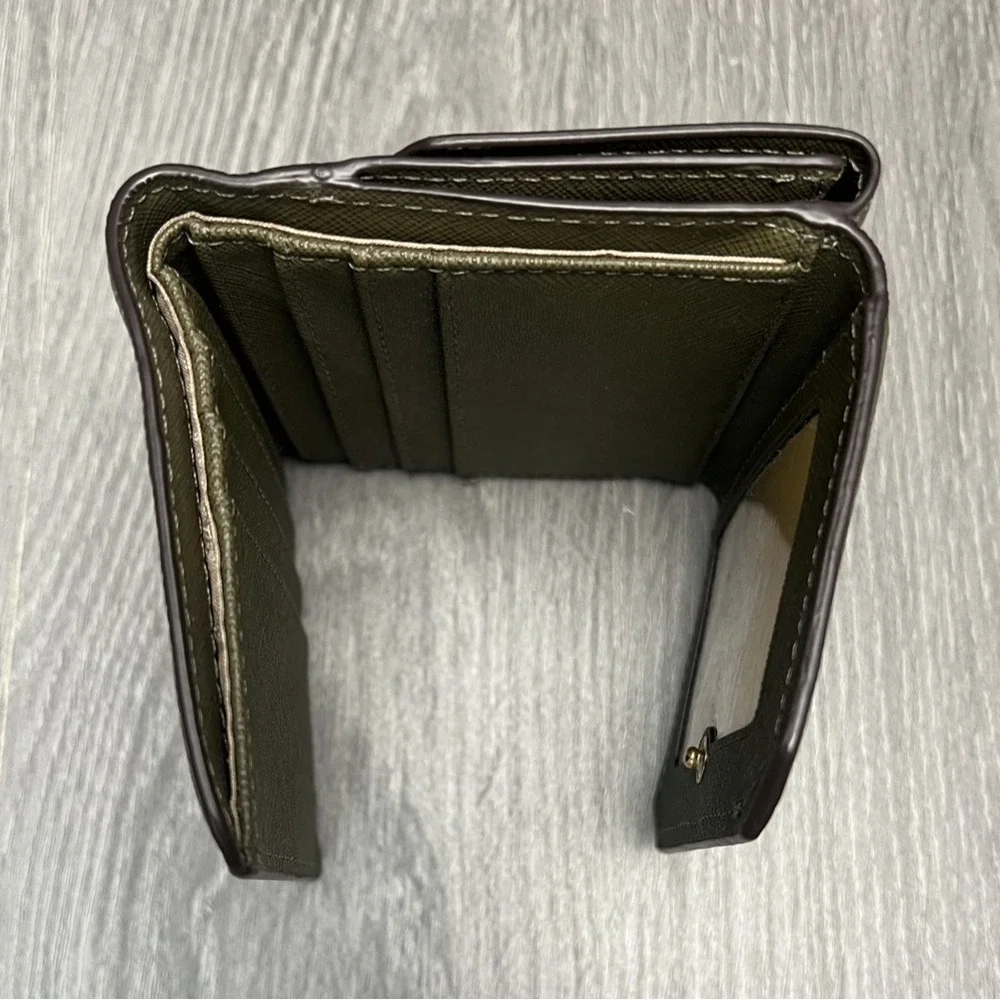Michael Kors Hayes Small Tri-Fold Wallet Olive Green Pebbled Leather Gold Logo
